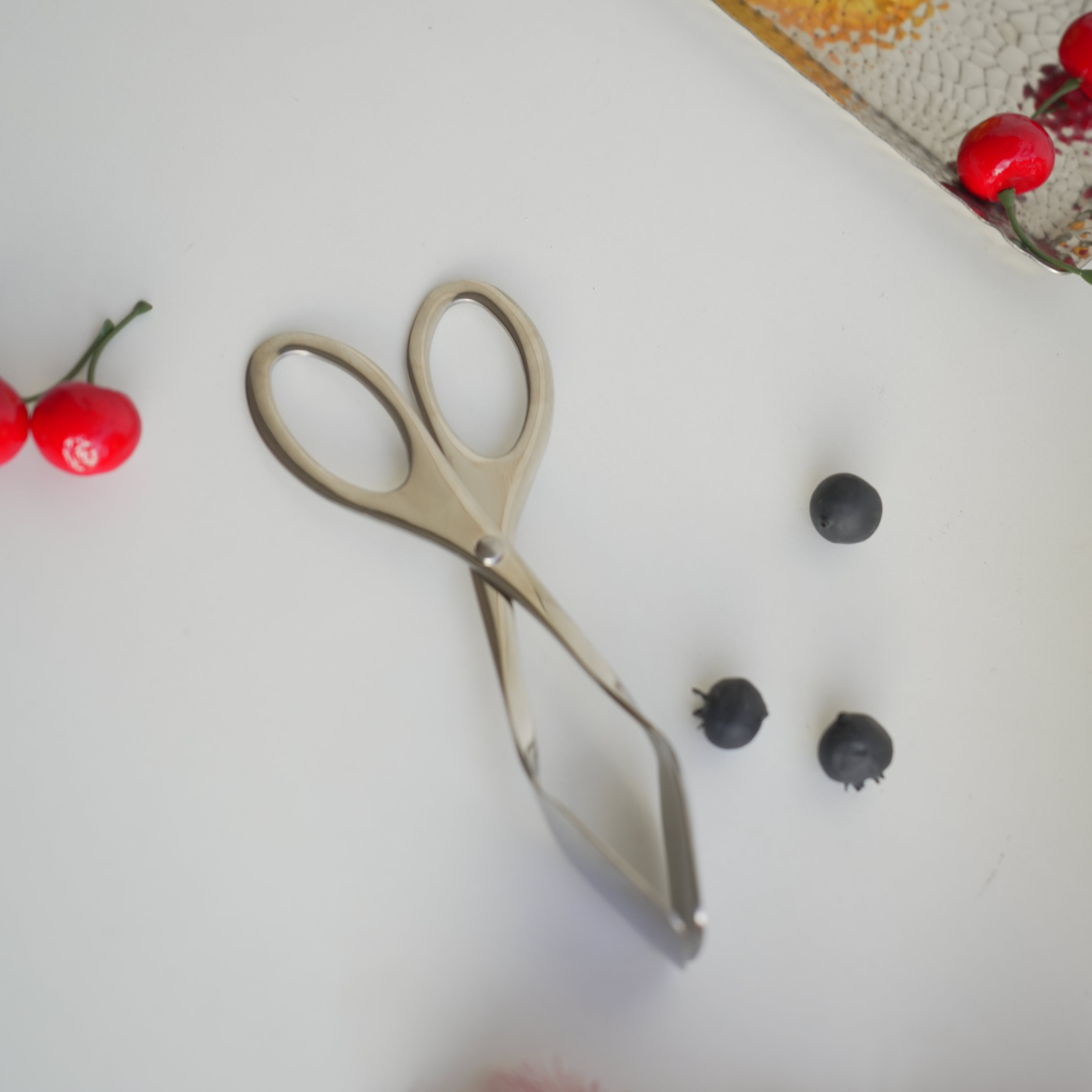 Stainless Steel Scissor Tongs – Gold & Silver - Image 10