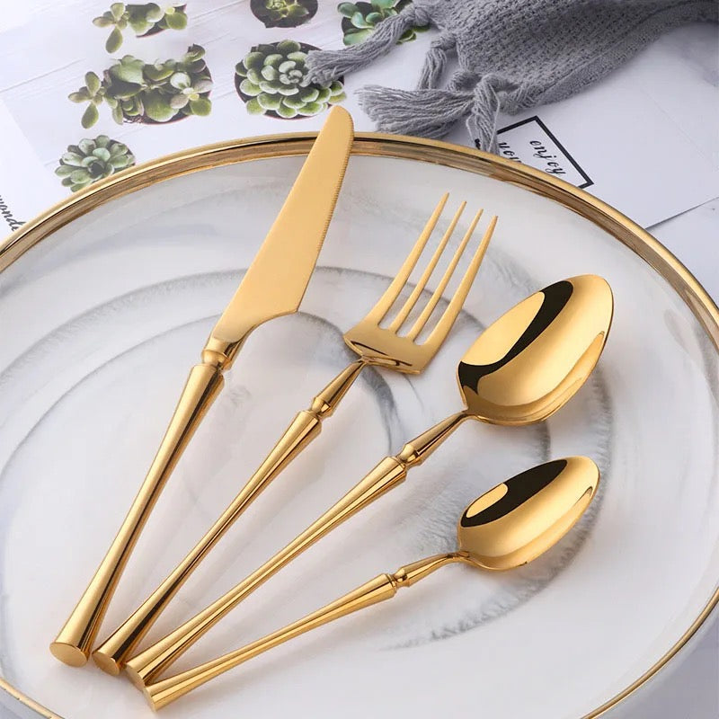 24-Piece Stainless Steel Cutlery Set – Gold & Silver - Image 3