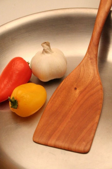 Medium Wooden Cooking Spatula – Walnut - Image 8