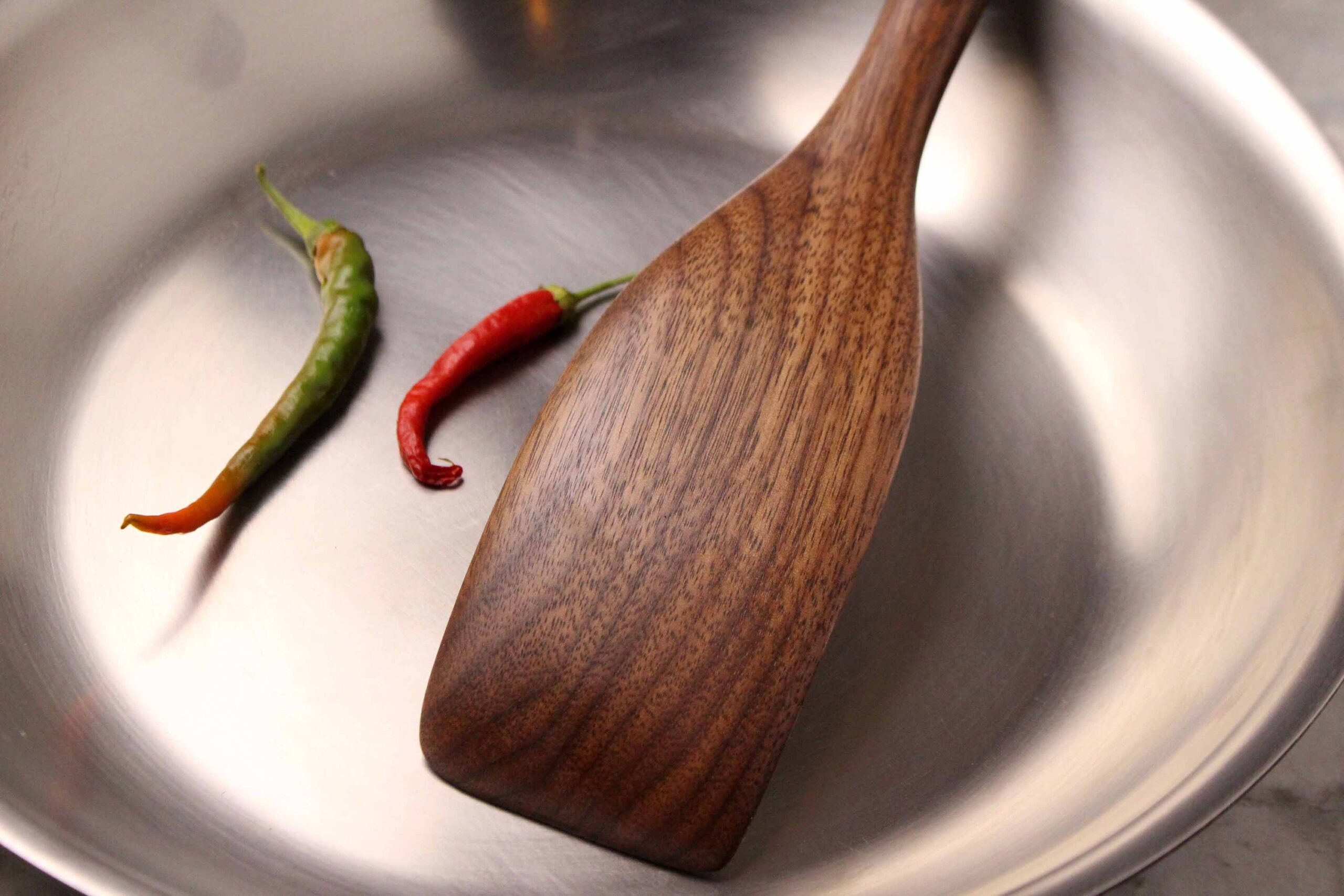 Medium Wooden Stirring and Turning Spatula – Black Walnut - Image 3