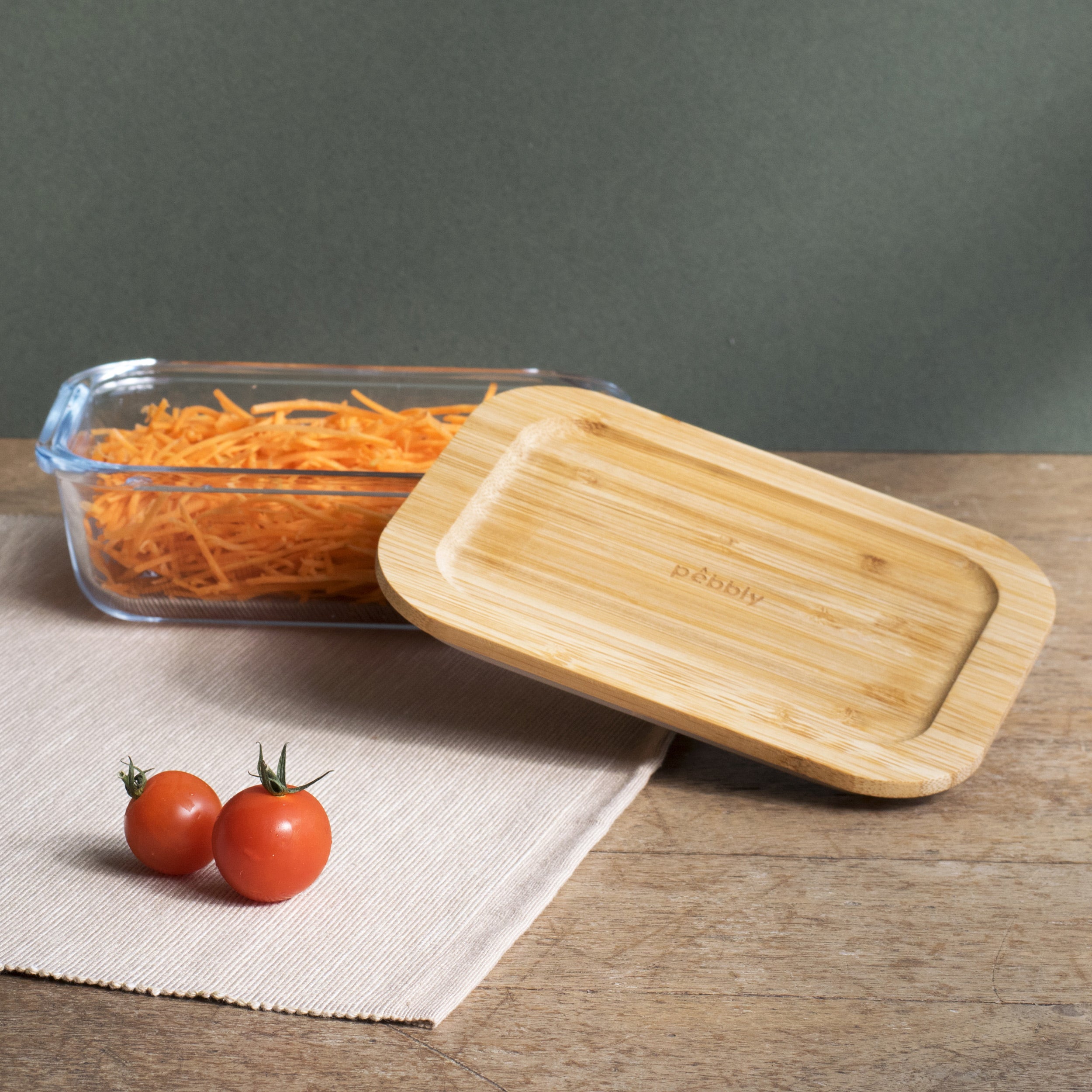 Rectangular Glass Container with Bamboo Lid – 650 ml - Image 5