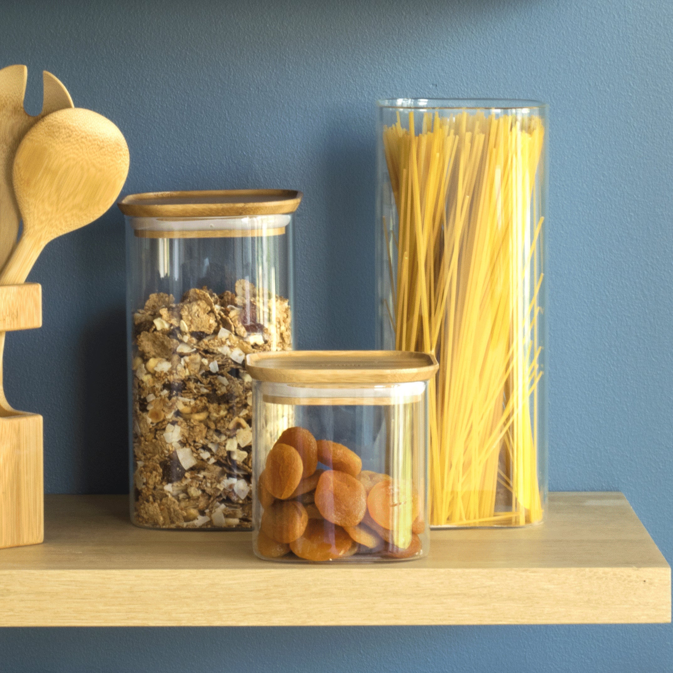 Glass Storage Canister with Bamboo Lid – 1.4 L - Image 4